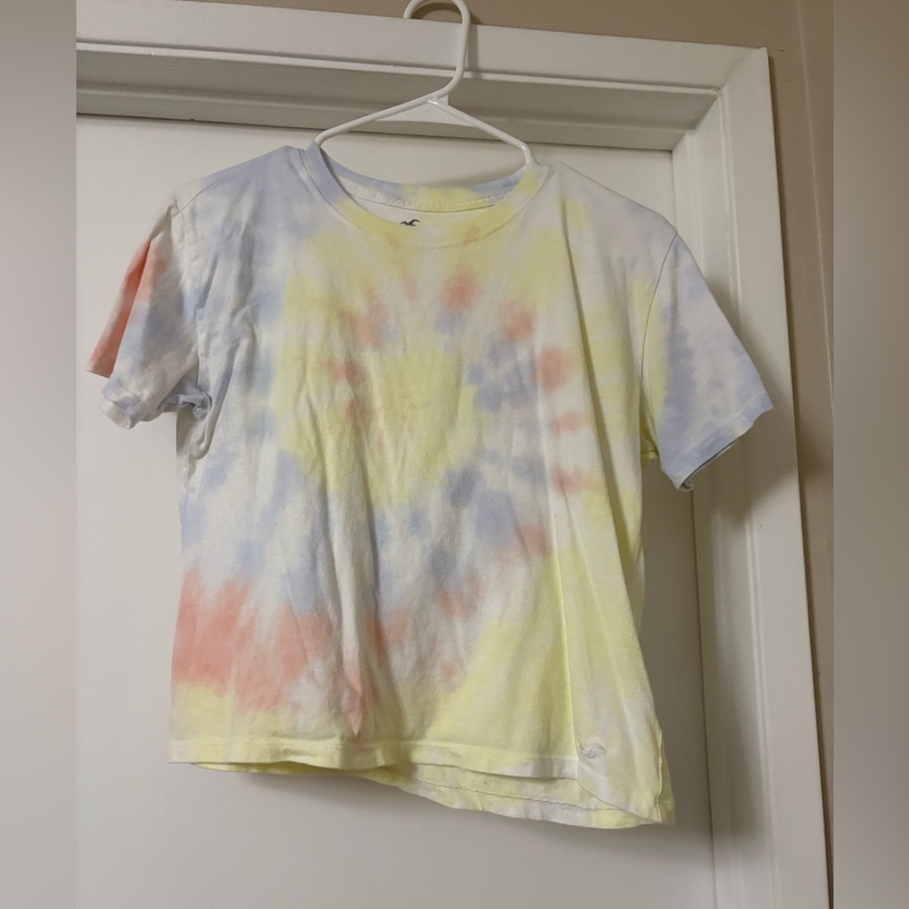 Hollister tie dye crop tee